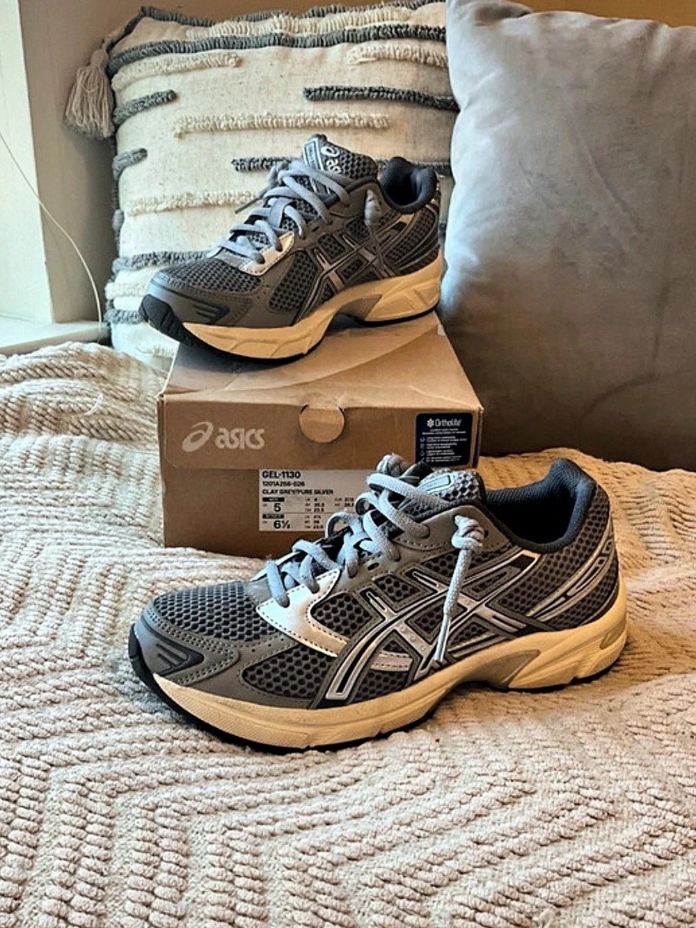 ASICS GEL-1130 Athletic Shoes Gray & Black US 7.5